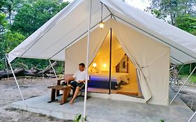 Resort Pulau Seribu 3*
